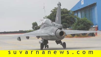 ಫ್ಲೈಯಿಂಗ್ ಸಿಂಗ್: ತೇಜಸ್‌ನಲ್ಲಿ ರಕ್ಷಣಾ ಸಚಿವರ ತೇಜಸ್ವಿ ಹಾರಾಟ!