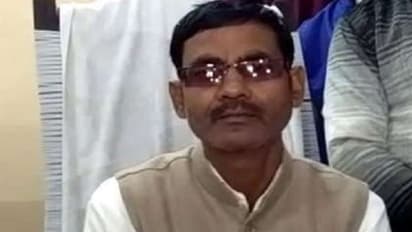 രാജീവ് കല്യാണം കഴിച്ചത് ഇറ്റലിയില് നിന്ന്, നെഹ്റുവും കുടുംബവും സ്ത്രീലമ്പടര്; വിവാദ പ്രസ്താവനയുമായി ബിജെപി നേതാവ്