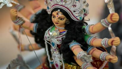 Subho Bijoya 2024: Joyful wishes, SMS, and  inspiring quotes to share with loved ones