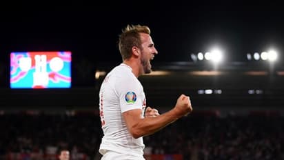 দলের হারের দিনে নতুন নজির গড়লেন হ্যারি কেন