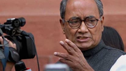 शाहीन बाग पहुंचे दिग्गी राजा, भाषण न देने पर उठे सवाल