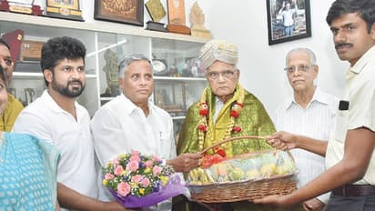 ದಸರಾಗೆ SL ಭೈರಪ್ಪಗೆ ಅಧಿಕೃತ ಆಹ್ವಾನ