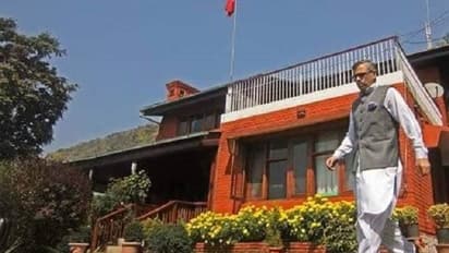 Fact Check: ಕಾಶ್ಮೀರದ ಕಾಡುನಾಶ ಮಾಡಿ, ಪೀಠೋಪಕರಣ ಮಾಡಿಸಿದ್ರಾ ಓಮರ್ ಅಬ್ದುಲ್ಲಾ?