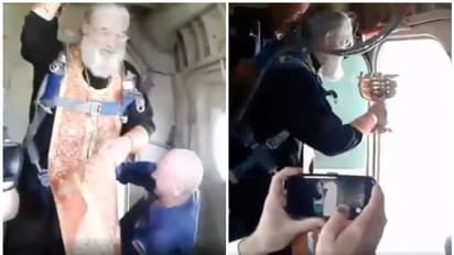 നാട്ടുകാരെ നന്നാക്കാൻ വിമാനത്തിൽക്കയറി പട്ടണത്തെ വെഞ്ചെരിച്ച് അച്ചന്മാർ