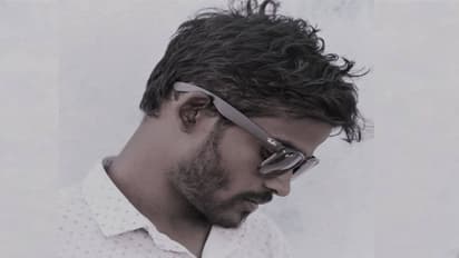 తెలుగు కవిత: పార్టి జెండాలు - కండువాలు