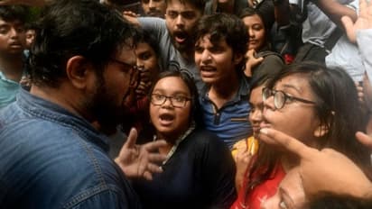 বাবুলের বিরুদ্ধে শ্লীলতাহানির অভিযোগ, প্রমাণ দিক সেলিম বললেন মন্ত্রী