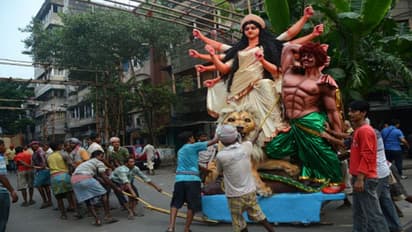 দুর্গা পুজো নিয়ে সকলের তোড়জোড় তুঙ্গে, রইল পুজোর দশ আকর্ষণ