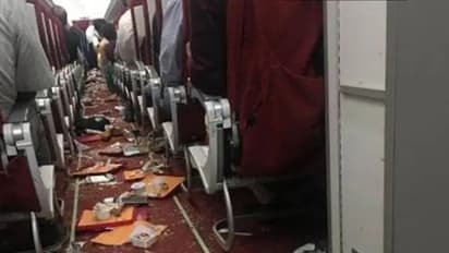 തിരുവനന്തപുരം - കൊച്ചി എയര് ഇന്ത്യ വിമാനം ആകാശച്ചുഴിയില്പ്പെട്ടു