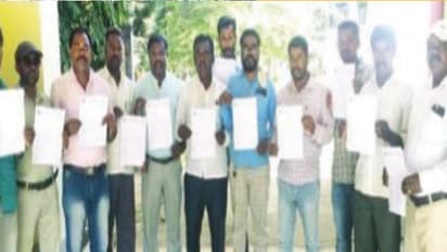 ಶಾಸಕ ಮಹೇಶ್ ಉಚ್ಛಾಟನೆ : ಸಾಮೂಹಿಕ ರಾಜೀನಾಮೆ