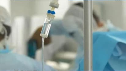 पति के छोड़ने पर दर्जी का काम कर पाले थे दो बच्चे, अब बेटी हो हुई जानलेवा बीमारी