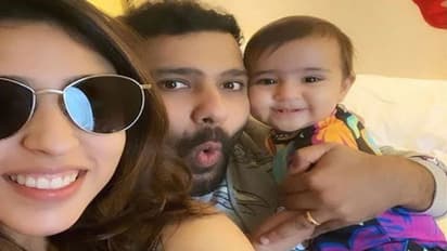 రోహిత్ భార్య రితిక ఫోటోపై చాహల్ కామెంట్... దిమ్మతిరిగే రిప్లై