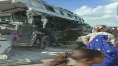 ಬಸ್-ಟ್ರ್ಯಾಕ್ಟರ್​ ನಡುವೆ ಭೀಕರ ರಸ್ತೆ ಅಪಘಾತ: 8 ಮಂದಿ ಸಾವು, ಹಲವರಿಗೆ ಗಾಯ