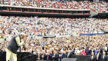 ಮೋದಿ-ಟ್ರಂಪ್ ಸ್ನೇಹವೆಷ್ಟು ಆಳವಿದೆ? ಎಲ್ಲಾ ಈ ಫೋಟೋಗಳೇ ವಿವರಿಸುತ್ತೆ!