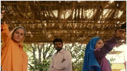 സാൻഡ് കി ആങ്കുമായി തപ്സി, ട്രെയിലര് കാണാം