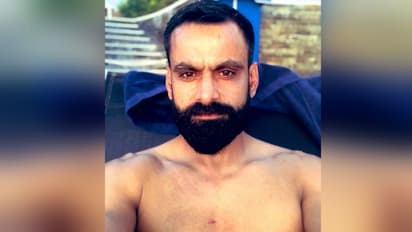 ಫೋಟೋ ಶೇರ್ ಮಾಡಿದ ಹಫೀಜ್; ಕೊಹ್ಲಿ ನಕಲು ಮಾಡಬೇಡಿ ಎಂದ ಫ್ಯಾನ್ಸ್