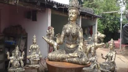 আউশগ্রামের ডোকরার দু্র্গা এবার শোভা বাড়াবে বেলেঘাটা ৩৩ পল্লীর