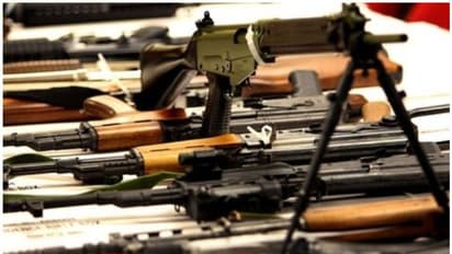 ആസ്സാമിൽ 644 തീവ്രവാദികൾ ആയുധം വച്ച് കീഴടങ്ങിയതായി പൊലീസ് റിപ്പോർട്ട്