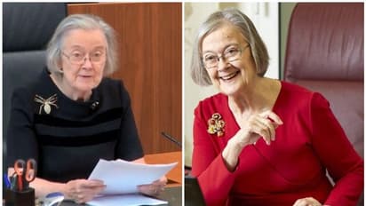 കോടതിവിധികൾ പോലെ തന്നെ അതിവിശിഷ്ടം ജസ്റ്റിസ് ലേഡി ഹേലിന്റെ പതക്കങ്ങളും