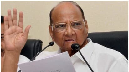 പവാറിനെതിരായ കേസ് തെരഞ്ഞെടുപ്പ് ചർച്ചയാക്കി എൻസിപി ; പകപോക്കൽ രാഷ്ട്രീയമെന്ന് പവാർ