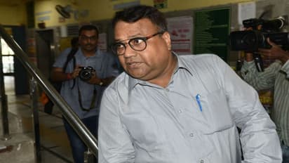 নারদকাণ্ডে প্রথম গ্রেফতার সিবিআইয়ের, গ্রেফতার হলেন আইপিএস মির্জা