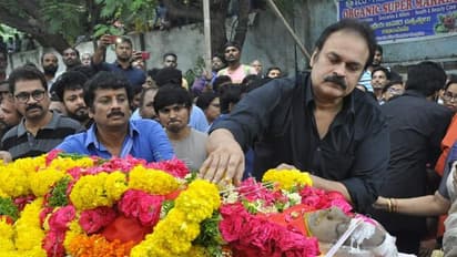 వేణుమాధవ్ మృతి: గుక్కపట్టి ఏడ్చిన ఉదయభాను, ప్రముఖుల నివాళి