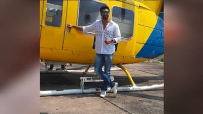 আম্বানির অ্যাকাউন্ট হ্যাক করতে চান! এ কী বললেন দেব