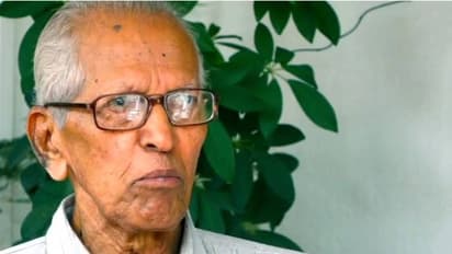 പുതുശ്ശേരിക്ക് വയലാര് പുരസ്കാരം നല്കാന് സമ്മര്ദ്ദം; സമിതി അധ്യക്ഷ സ്ഥാനം എംകെ സാനു രാജിവച്ചു