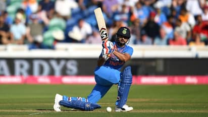 টি২০ বিশ্বকাপে ভারতীয় দলের ৪ নম্বরকে ভরসা দিতে চাইছেন রায়না