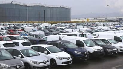 పాత కారు కొనాలనుకుంటున్నారా?! జేబుకు ఇలా చిల్లు.. తస్మాత్ జాగ్రత్త!!