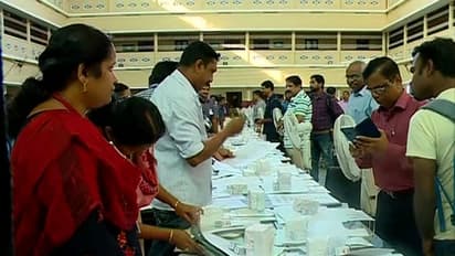 വട്ടിയൂര്ക്കാവിലും കോന്നിയിലും വോട്ടര് പട്ടികയില് ക്രമക്കേട് ആരോപിച്ച് യുഡിഎഫ്