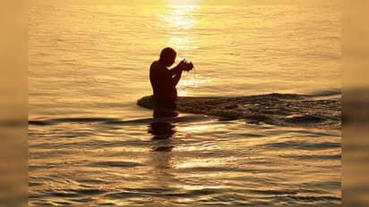 বঙ্গোপসাগরের উপরে ঘূর্ণাবর্ত, আজ মহালয়ায় উপকূলের জেলায় হালকা বৃষ্টির পূর্বাভাস
