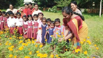 ಅಂಗನವಾಡಿ ಕಾರ್ಯಕರ್ತೆಯರಿಗೆ ದೀಪಾವಳಿ ಗಿಫ್ಟ್