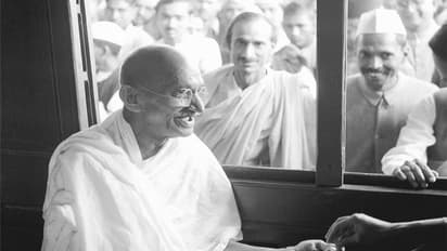 ஜார்கண்ட் மாநிலத்தில் காந்தி சிலை உடைப்பு!!