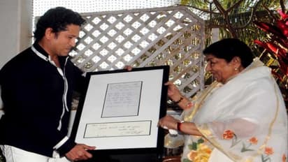 লতা মঙ্গেশকরের জন্মদিন, মাস্টার ব্লাস্টার সচিনের আবেগঘন শুভেচ্ছা বার্তা