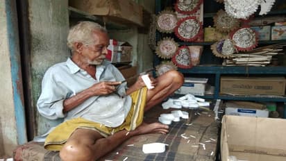 পুজোর মুখেও চোখে জল প্রবীণ শিল্পীর, 'দিদিকে বলো'-তে জানালেও জবাব এল না