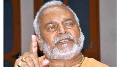 चिन्मयानन्द पंचायती अखाड़ा महानिर्वाणी से किये गए बाहर, दुष्कर्म के आरोपों से बरी न होने तक नहीं होगी इंट्री