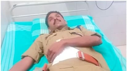 വെയിലത്ത് നിര്ത്തി വാഹനം കഴുകിച്ചതിനാല് കുഴഞ്ഞുവീണു; പാലക്കാട് ജില്ലാ ഫയര് ഓഫീസര്ക്കെതിരെ പരാതി