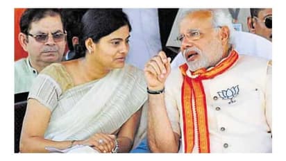 BJP-अपना दल के रिश्तों में कड़वाहट कम होने के आसार, उपचुनाव में एक सीट पर हो सकता है समझौता