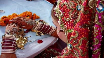 திருமணத்தை நிறுத்த மணமகள் போட்ட பகீர் திட்டம்..! அதிர்ந்து போன பெற்றோர்..!