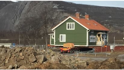 ஒரு ஊரையே வேறு இடத்துக்கு நகர்த்துராங்க... உலக வரலாற்றில் ஒரு பிரமாண்டம்!