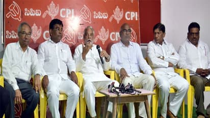 హుజూర్ నగర్ ఉపఎన్నిక: కారు వెనక సీట్లో సిపిఐ ఎందుకంటే..