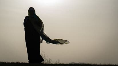 Kerala Christian girl leaves India to marry her 'love' in UAE, converts to Islam; parents report case of kidnap