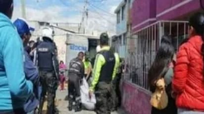 குடிபோதையில் செக்ஸில் ஈடுபட்ட கள்ளக்காதல் ஜோடி ! 3 ஆவது மாடியில் இருந்து தவறி விழுந்து உயிரிழப்பு !!