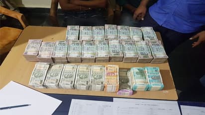 ఏపీలో కలకలం: 13 జిల్లాల్లోని రిజిస్ట్రార్ ఆఫీసులపై ఏసీబీ దాడులు