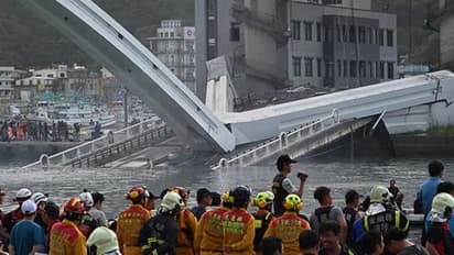 കണ്ണടച്ച് തുറക്കും മുമ്പ് പാലം തകര്ന്ന് താഴെ വീണു; ആറ് പേരെ കാണാനില്ല - സിസിടിവി ദൃശ്യങ്ങള്