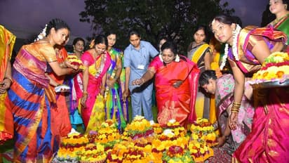 బతుకమ్మ పండుగ కథ