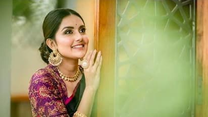 நடிகை மஹிமா நம்பியாருக்கு கிடைத்த விருது..! குவியும் பிரபலங்கள் வாழ்த்து..!