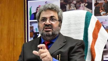 മഴ കാരണം തെരഞ്ഞെടുപ്പ് മാറ്റില്ല, മുൻകരുതൽ നടപടികളെടുത്തെന്ന് ടിക്കാറാം മീണ