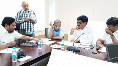 ప్రతీ నియోజకవర్గంలో లక్ష ఎకరాలకు సాగునీరందిచాలన్నదే కేసీఆర్ ప్లాన్: మంత్రి ప్రశాంత్ రెడ్డి