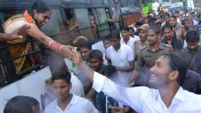 அனுபவமும் இல்ல, ஆட்சிக்கு வந்து ஆறு மாசம் கூட ஆகல... ஆனாலும் நாளுக்கு நாள் அசத்துறீங்களே ஜெகன் காரு!